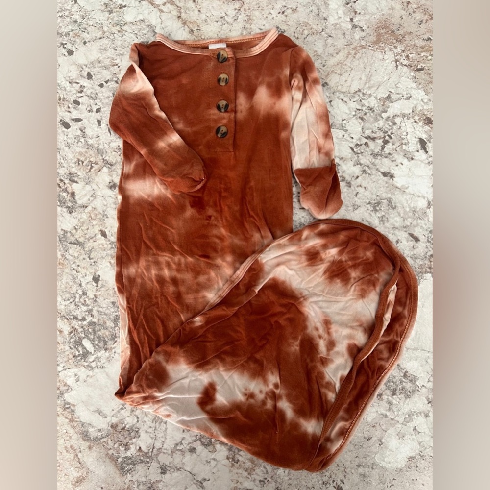 Lou Lou Knotted Gown